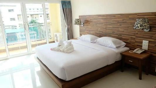 D Pattaya - 36