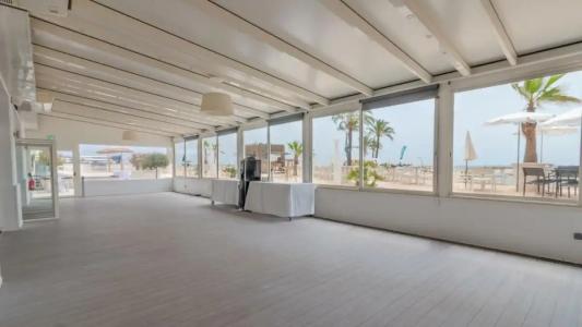 Holiday Inn Nice - Port St Laurent, an IHG - 52