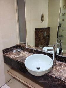 Al Khoory Executive, Al Wasl - 25