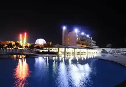 Piere - Anne Beach - 1