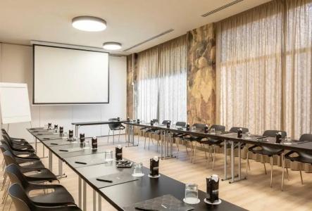 Rafaelhoteles Piramides - 86