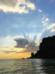 Tonsai Bay Resort - 44