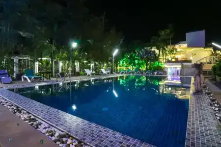 Natural Beach Pattaya - 8