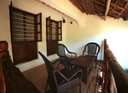 Langi Langi Beach Bungalows - 23