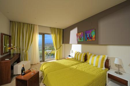 Royal Heights Resort Villas & Spa - 18