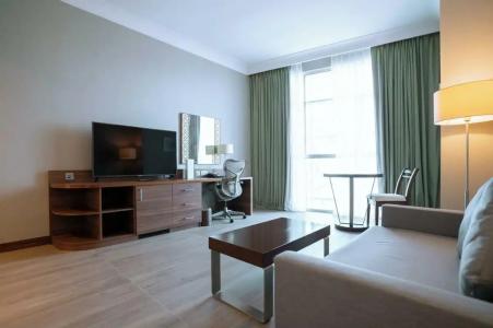 Hilton Garden Inn Dubai Al Muraqabat - Deira - 46