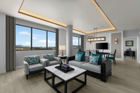 Courtyard by Marriott Phuket Town - 36