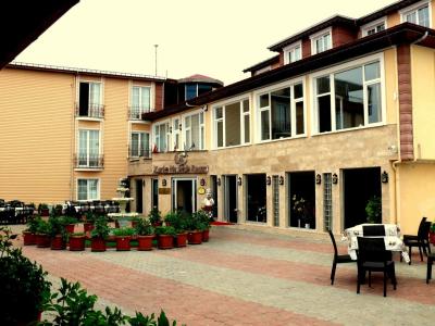 Zarha Mountain Resort - 88