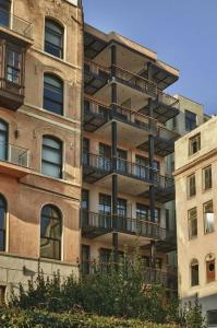 Georges Galata - 19