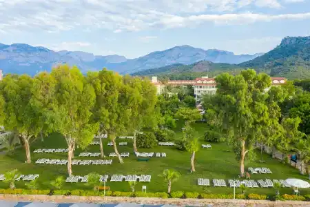 Queen's Park Le Jardin - 13