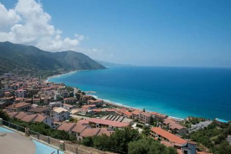 GH Avalon Sikani - 39