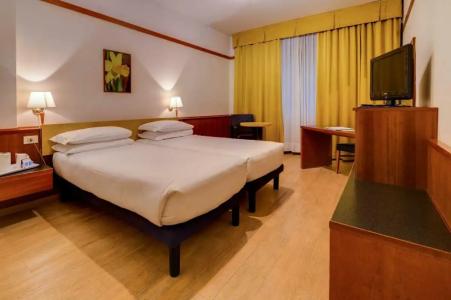 Best Western City - 92