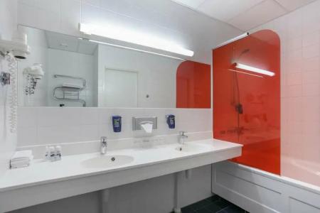 Park Inn by Radisson Central Tallinn - 80