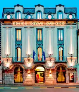 Royal Falcone