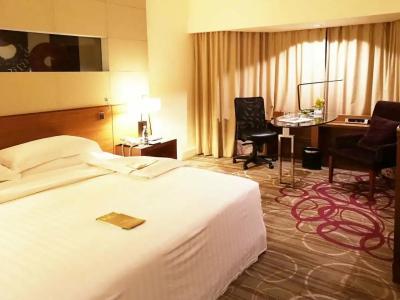 Centara Grand at Central Plaza Ladprao Bangkok - 89