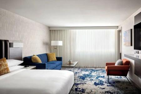 Ventura Beach Marriott - 78