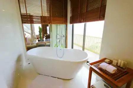 Dusit Thani Pattaya - SHA Extra Plus - 96