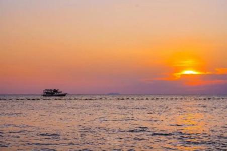 Welcome World Beach Resort & Spa - 9