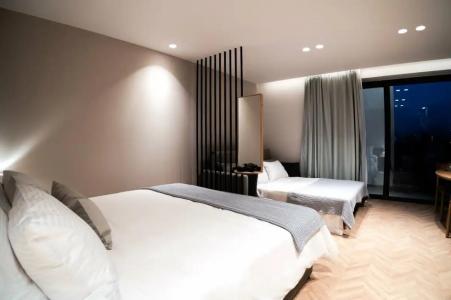 Alinea Suites Limassol Center - 2