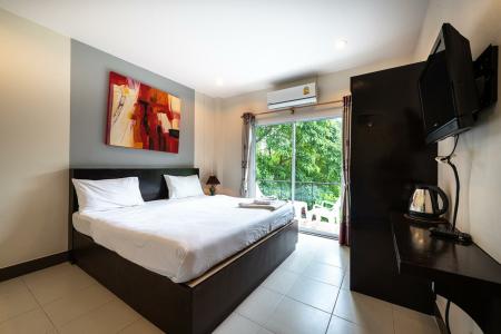 Baan Yuyen Karon Guesthouse - 59