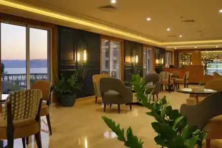 Mövenpick Resort & Spa Dead Sea - 85