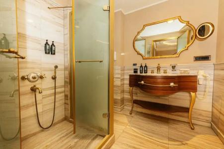 Romance Istanbul Boutique Class - 68