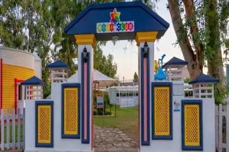 Euphoria Palm Beach Resort - 13