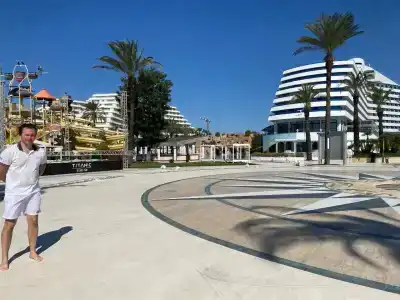 Titanic Deluxe Lara - 69