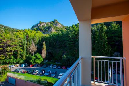 Domes of Corfu, Autograph Collection - 52