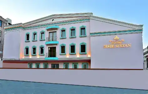 Edibe Sultan - 9