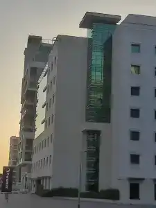 Premier Inn Dubai Silicon Oasis - 8