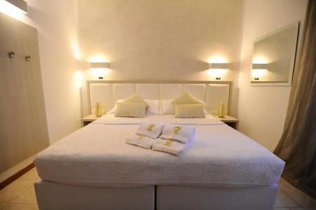 Artemisia Palace - 80