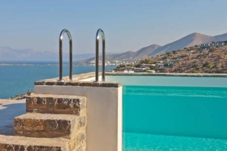 Royal Marmin Bay Boutique & Art - 17