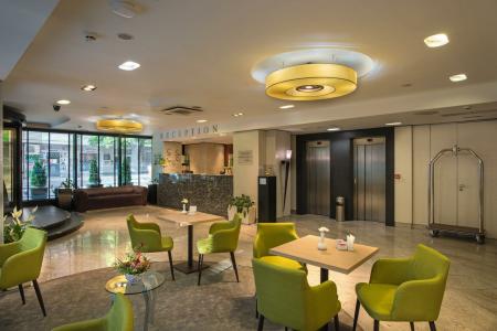 Rosslyn Thracia Sofia - 86