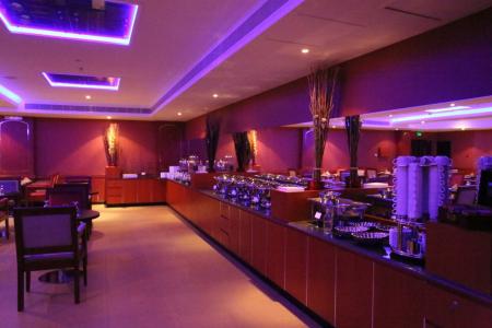 Royal Phoenicia - 85