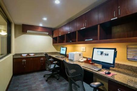 Hilton Garden Inn New York/Tribeca - 8