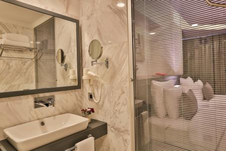 Business Life Boutique & Spa - 15