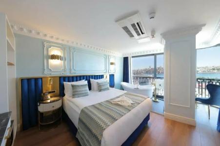 Golden Horn Istanbul - 95