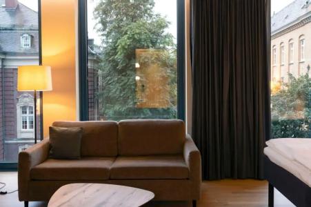 Scandic Hamburg Emporio - 25