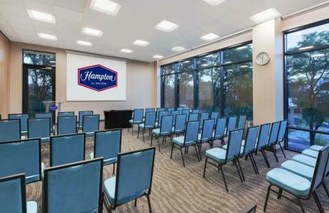 Hampton By Hilton Lublin - 11