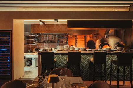 Legacy Gastro Suites - 45