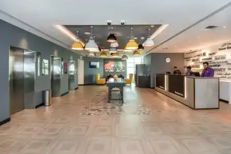 Premier Inn Dubai Silicon Oasis - 31