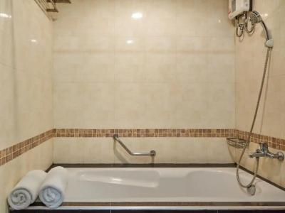 Metro Point Bangkok - 53