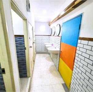myPatong Social Hostel - 73