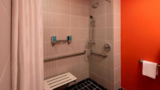 Aloft Birmingham Soho Square - 43