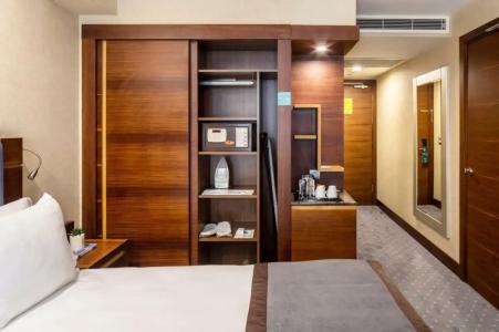 Holiday Inn Istanbul Sisli by IHG - 13