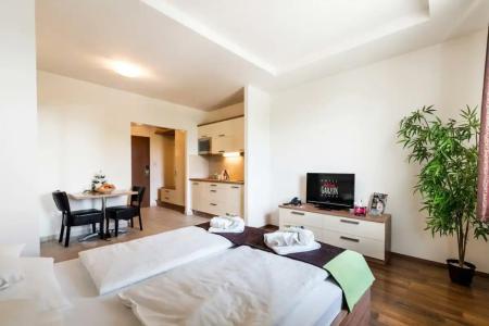 Garzon Plaza - 47