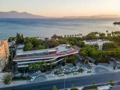 Unique Life Style - 46