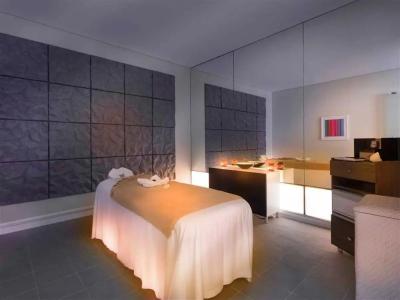 Novotel Abu Dhabi Al Bustan - 79