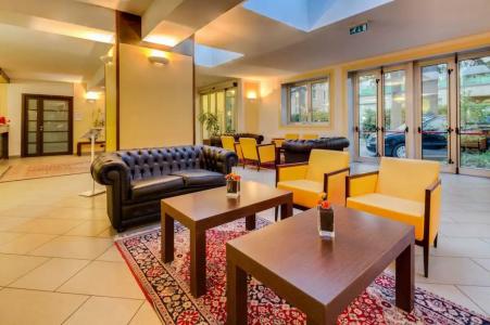 Best Western City - 11